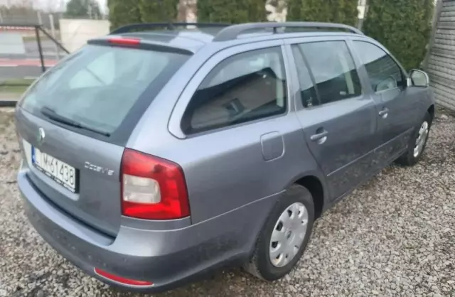 SKODA Octavia 