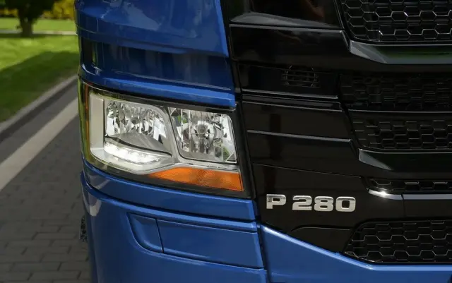 SCANIA P280///* 2022///* PRZEBIEG 165 TYŚ KM///* CHŁODNIA///* 18000KG///* THERMO KING///* WINDA///* BAR///* DŁ 7.30///* 18 EURO PALET///* KAMERA///* LEDY///* WAGA///* STAN JAK NOWA 