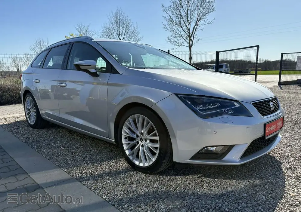 SEAT Leon 1.6 TDI DPF Ecomotive DSG Style