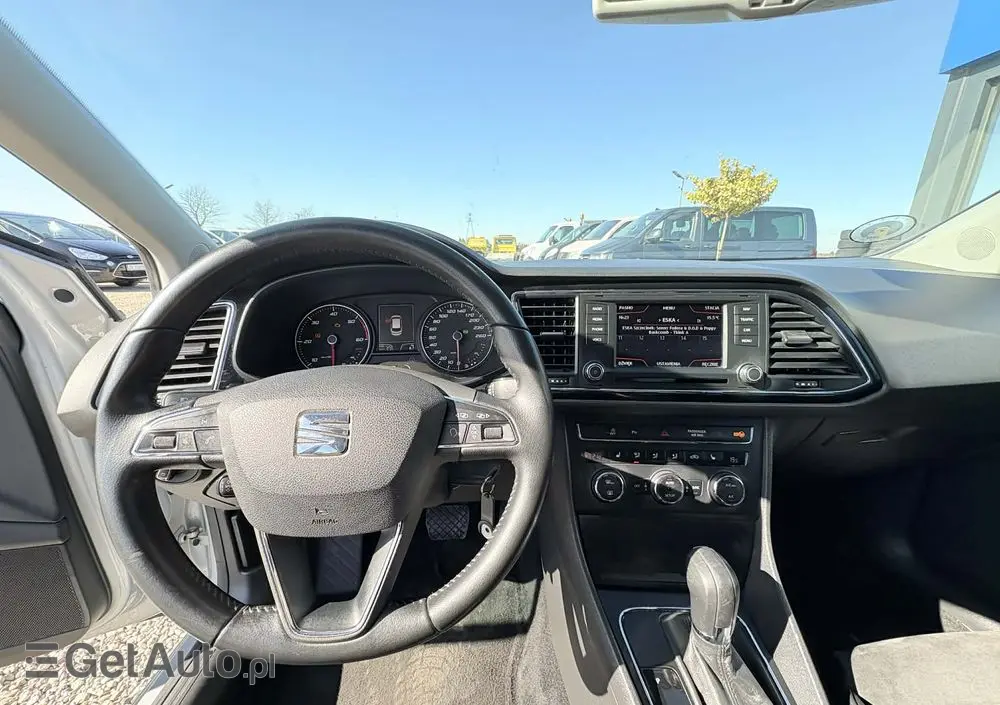 SEAT Leon 1.6 TDI DPF Ecomotive DSG Style