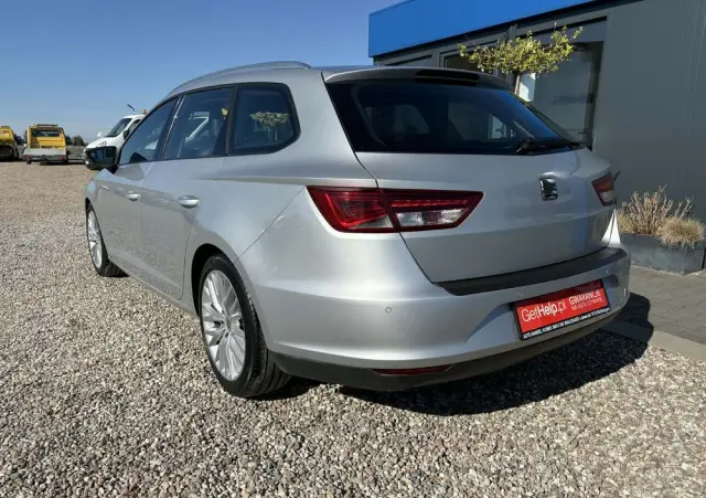 SEAT Leon 1.6 TDI DPF Ecomotive DSG Style