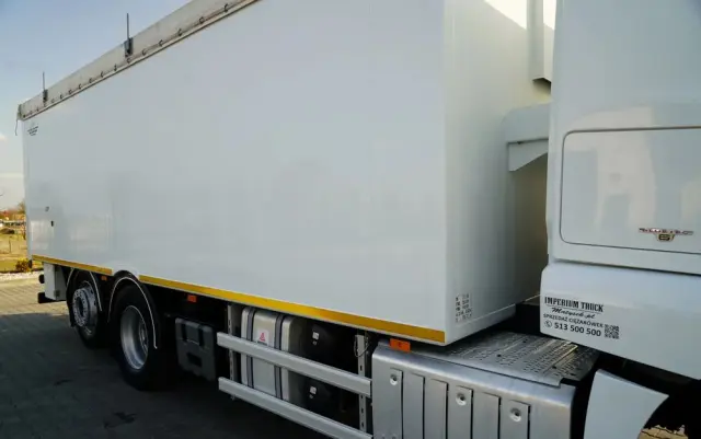 MERCEDES-BENZ ACTROS 2543 / RUCHOMA PODŁOGA / WALKING FLOOR / 6X2 / OŚ SKRĘTNA / PODNOSZONA 