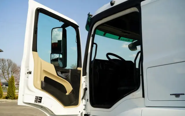 MERCEDES-BENZ ACTROS 2543 / RUCHOMA PODŁOGA / WALKING FLOOR / 6X2 / OŚ SKRĘTNA / PODNOSZONA 