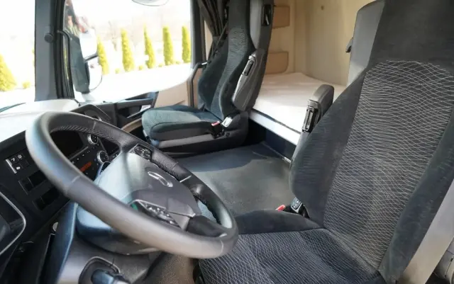 MERCEDES-BENZ ACTROS 2543 / RUCHOMA PODŁOGA / WALKING FLOOR / 6X2 / OŚ SKRĘTNA / PODNOSZONA 