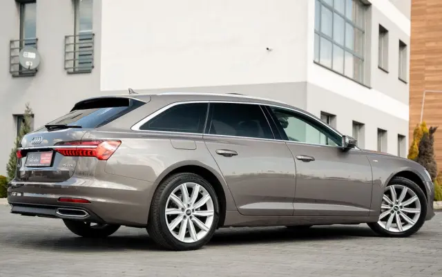 AUDI A6 Avant 35 TDI S tronic sport
