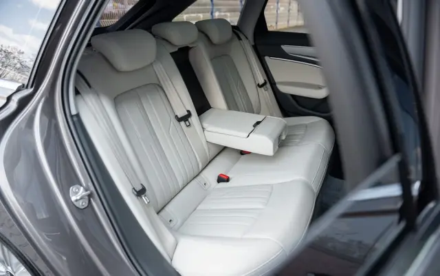 AUDI A6 Avant 35 TDI S tronic sport