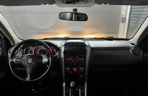 SUZUKI Grand Vitara 