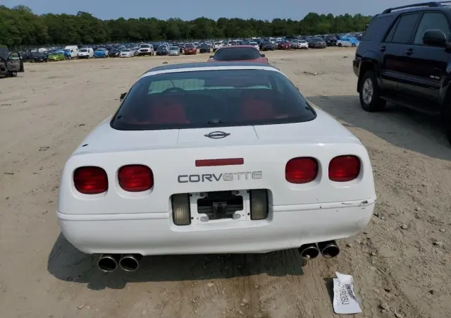 CHEVROLET Corvette 