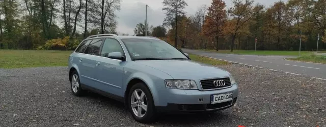 AUDI A4 