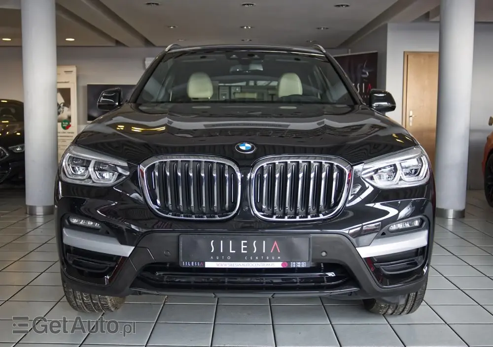 BMW X3 XDrive30i GPF Luxury Line