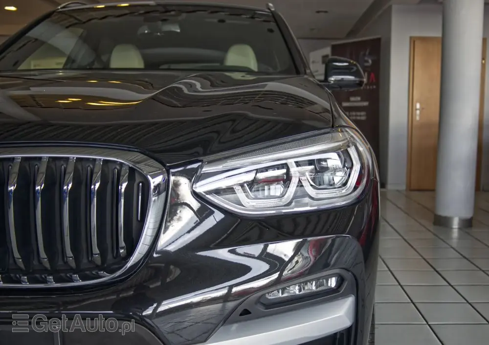 BMW X3 XDrive30i GPF Luxury Line