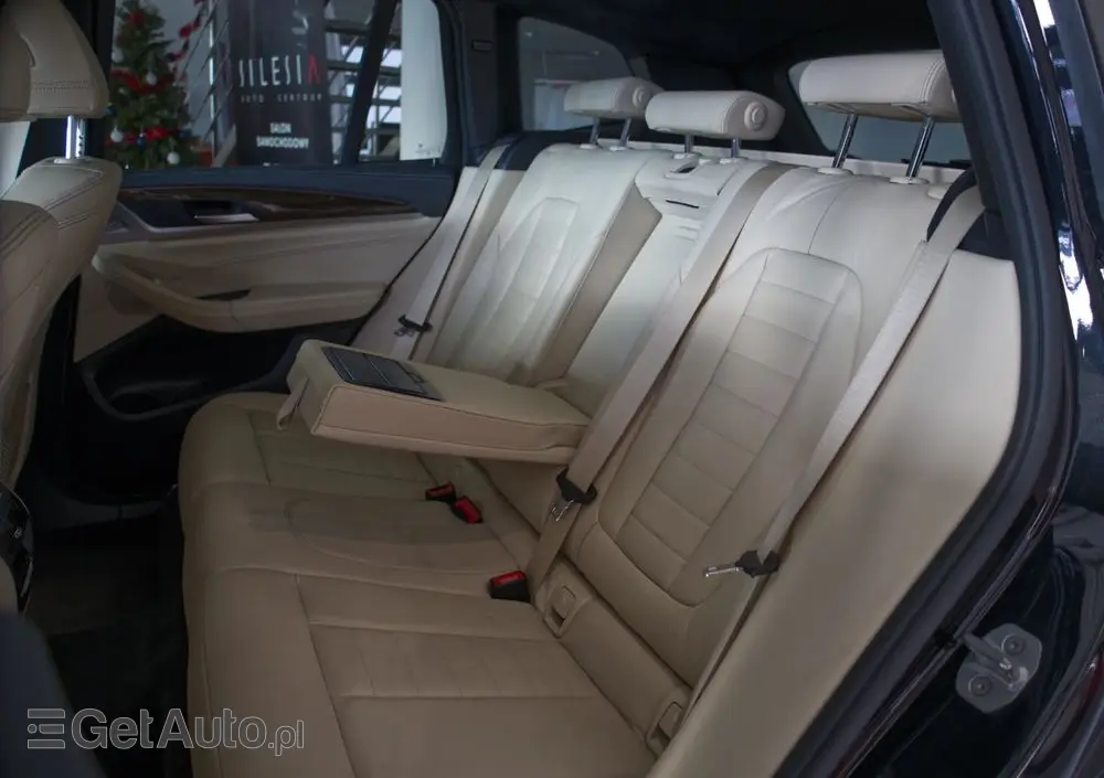 BMW X3 XDrive30i GPF Luxury Line