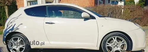 ALFA ROMEO Mi.to Distinctive