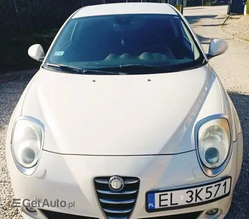 ALFA ROMEO Mi.to Distinctive