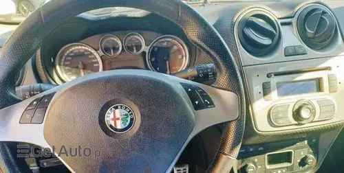 ALFA ROMEO Mi.to Distinctive