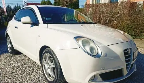 ALFA ROMEO Mi.to Distinctive