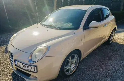 ALFA ROMEO Mi.to Distinctive