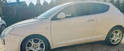 ALFA ROMEO Mi.to Distinctive