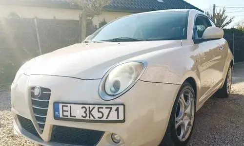 ALFA ROMEO Mi.to Distinctive