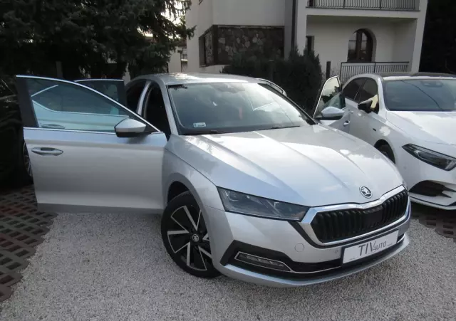 SKODA Octavia 1.5 TSI ACT Style