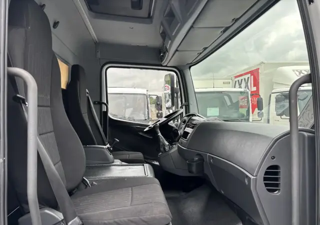 MERCEDES-BENZ 818 821 921 1018 1221 1218 1224 1523 1527 