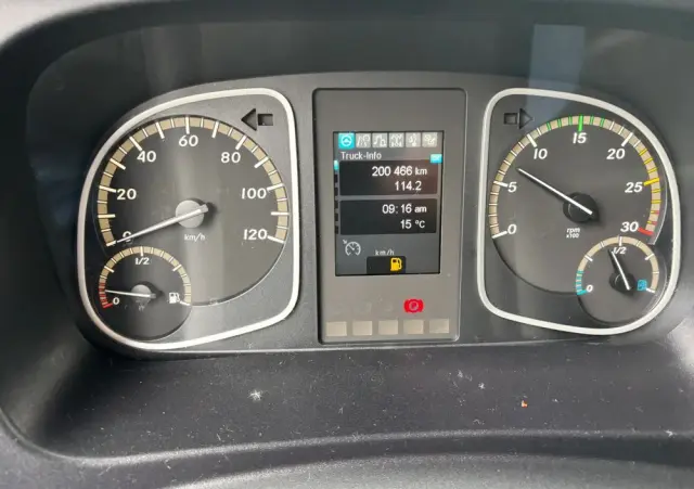 MERCEDES-BENZ 818 821 921 1018 1221 1218 1224 1523 1527 