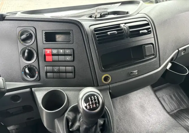 MERCEDES-BENZ 818 821 921 1018 1221 1218 1224 1523 1527 