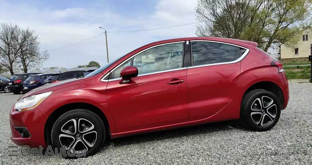 CITROËN DS4 VTi 120 Urban Show