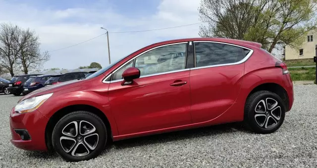 CITROËN DS4 VTi 120 Urban Show