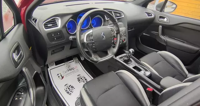 CITROËN DS4 VTi 120 Urban Show