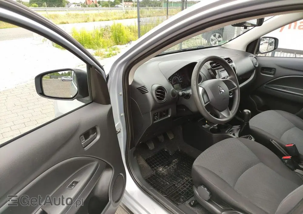 MITSUBISHI Space Star 