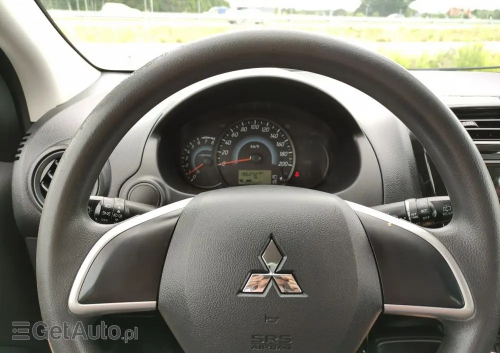 MITSUBISHI Space Star 