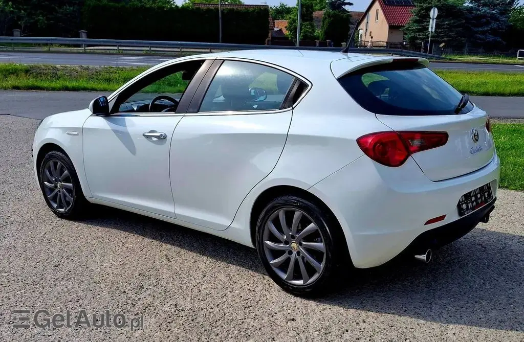 ALFA ROMEO Giulietta 