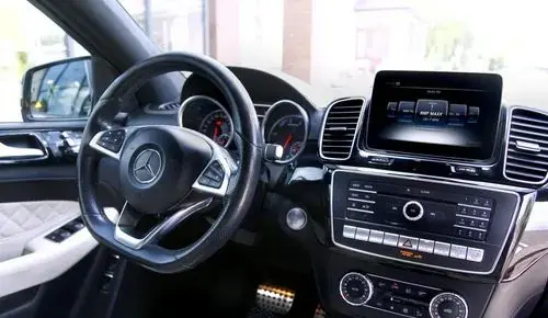 MERCEDES-BENZ GLE 