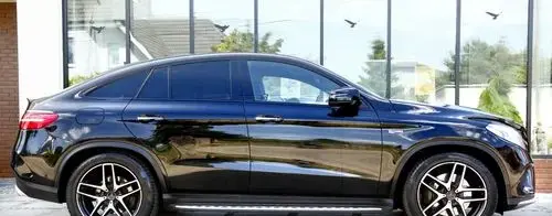 MERCEDES-BENZ GLE 