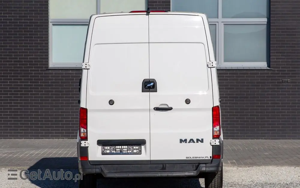 MAN TGE  3.140 Długi AUTOMAT *FURGON* 