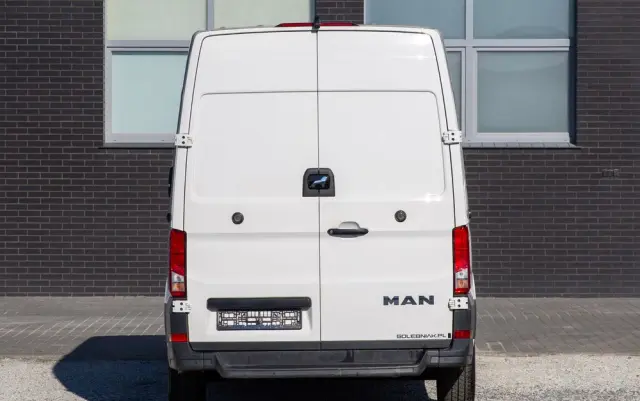 MAN TGE  3.140 Długi AUTOMAT *FURGON* 