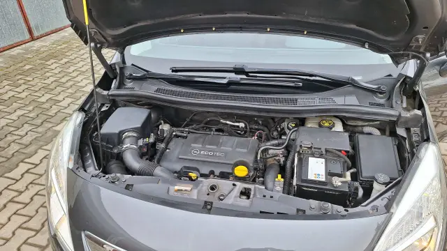 OPEL Meriva Cosmo