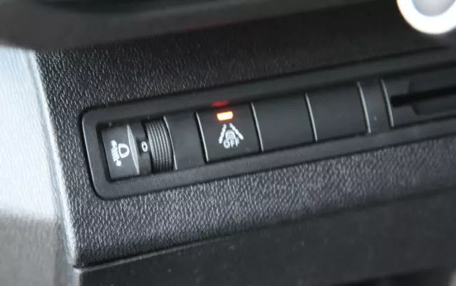 PEUGEOT 5008 2.0 BlueHDI Crossway S&S EAT8