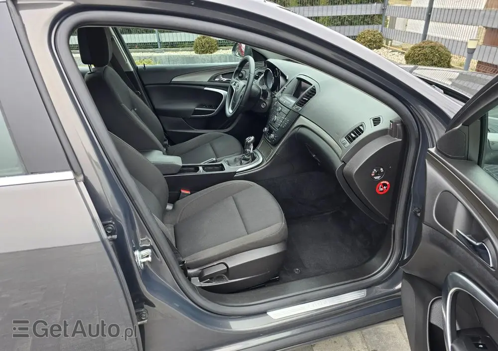 OPEL Insignia 2.0 CDTI ecoFLEX Business Cosmo