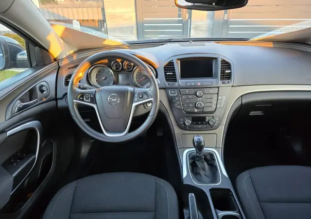OPEL Insignia 2.0 CDTI ecoFLEX Business Cosmo