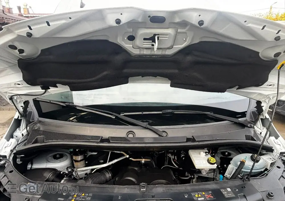 RENAULT Master Blaszak 