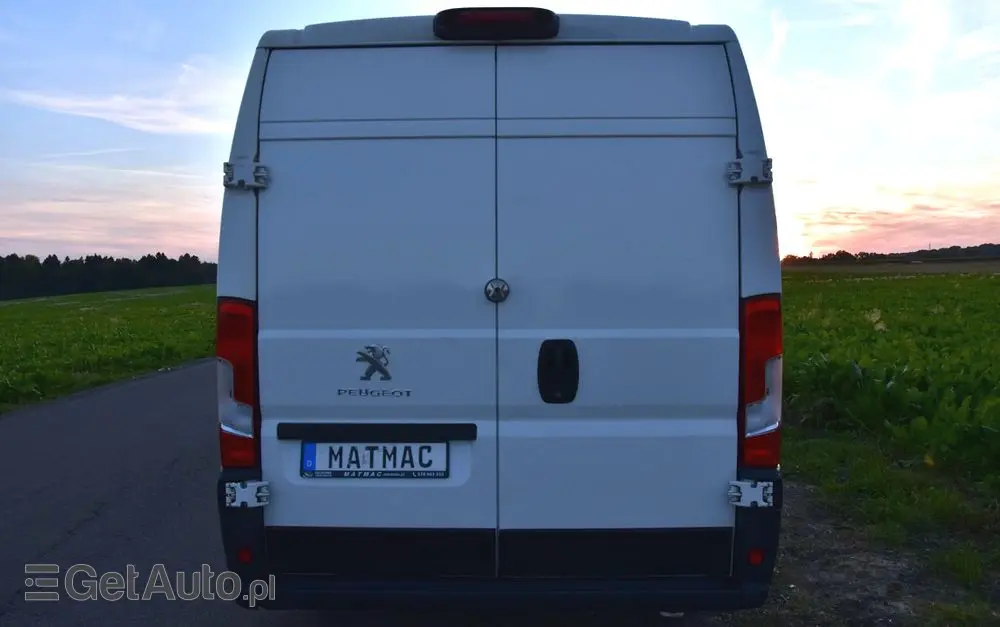 PEUGEOT BOXER 140 2.2 BLUEHDI L4H2 