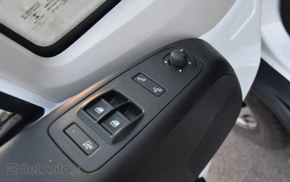 PEUGEOT BOXER 140 2.2 BLUEHDI L4H2 