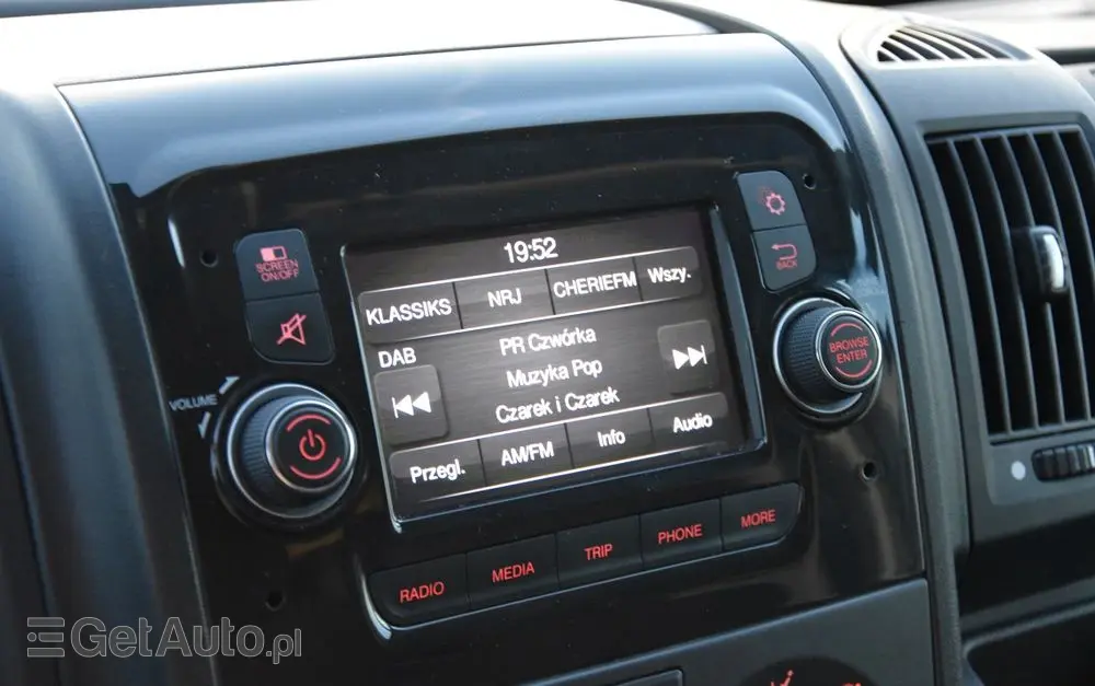 PEUGEOT BOXER 140 2.2 BLUEHDI L4H2 