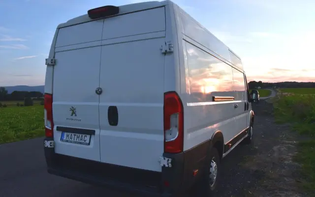 PEUGEOT BOXER 140 2.2 BLUEHDI L4H2 