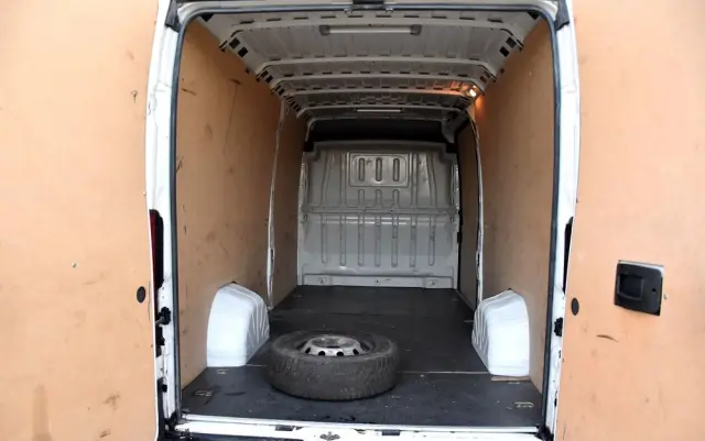 PEUGEOT BOXER 140 2.2 BLUEHDI L4H2 