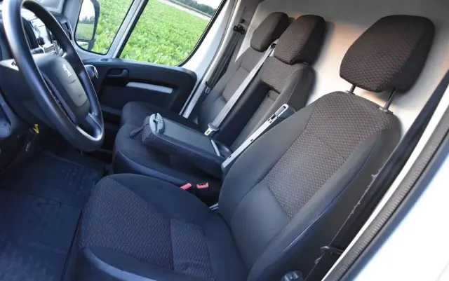 PEUGEOT BOXER 140 2.2 BLUEHDI L4H2 