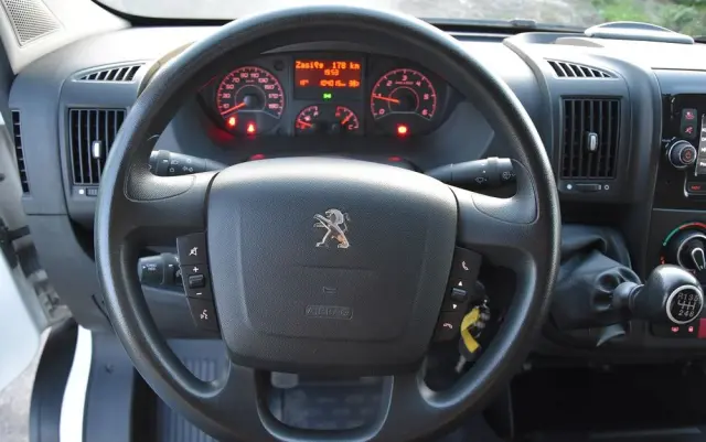 PEUGEOT BOXER 140 2.2 BLUEHDI L4H2 