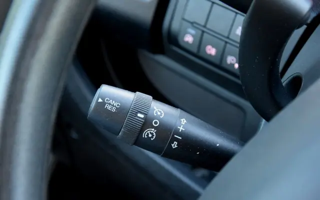 PEUGEOT BOXER 140 2.2 BLUEHDI L4H2 